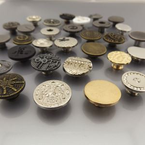 ジーンズの金属鋲のカスタム ボタン